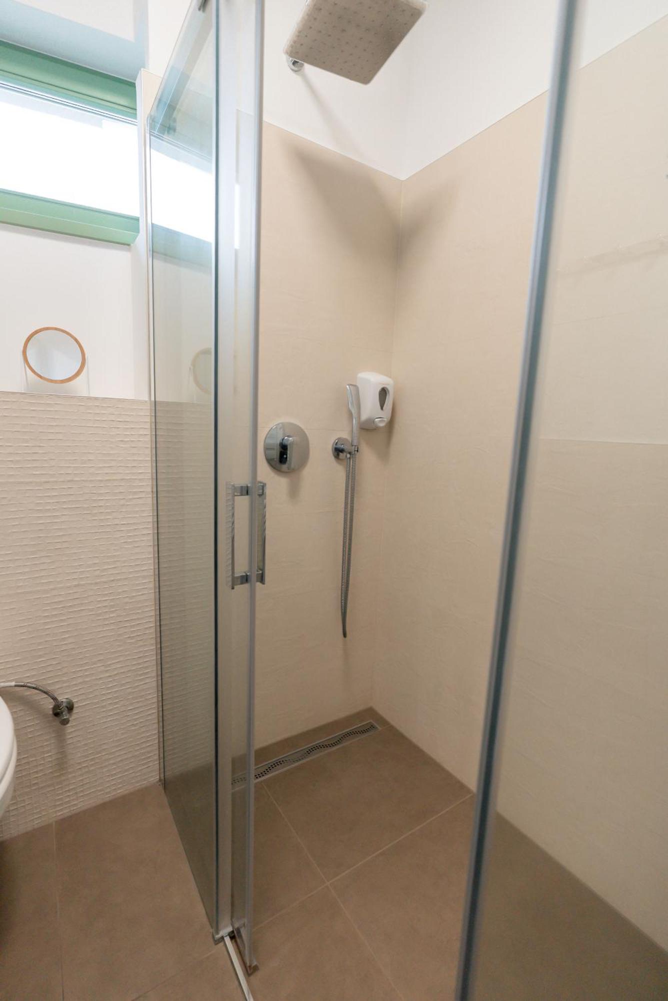 Jokai Apartman Dunafoldvar Extérieur photo