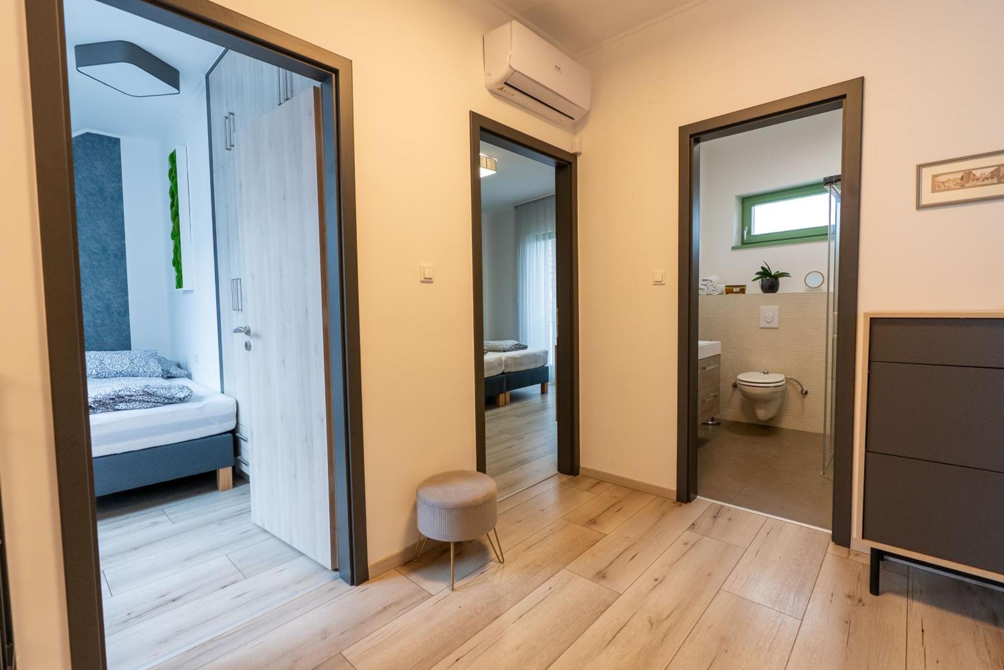 Jokai Apartman Dunafoldvar Extérieur photo