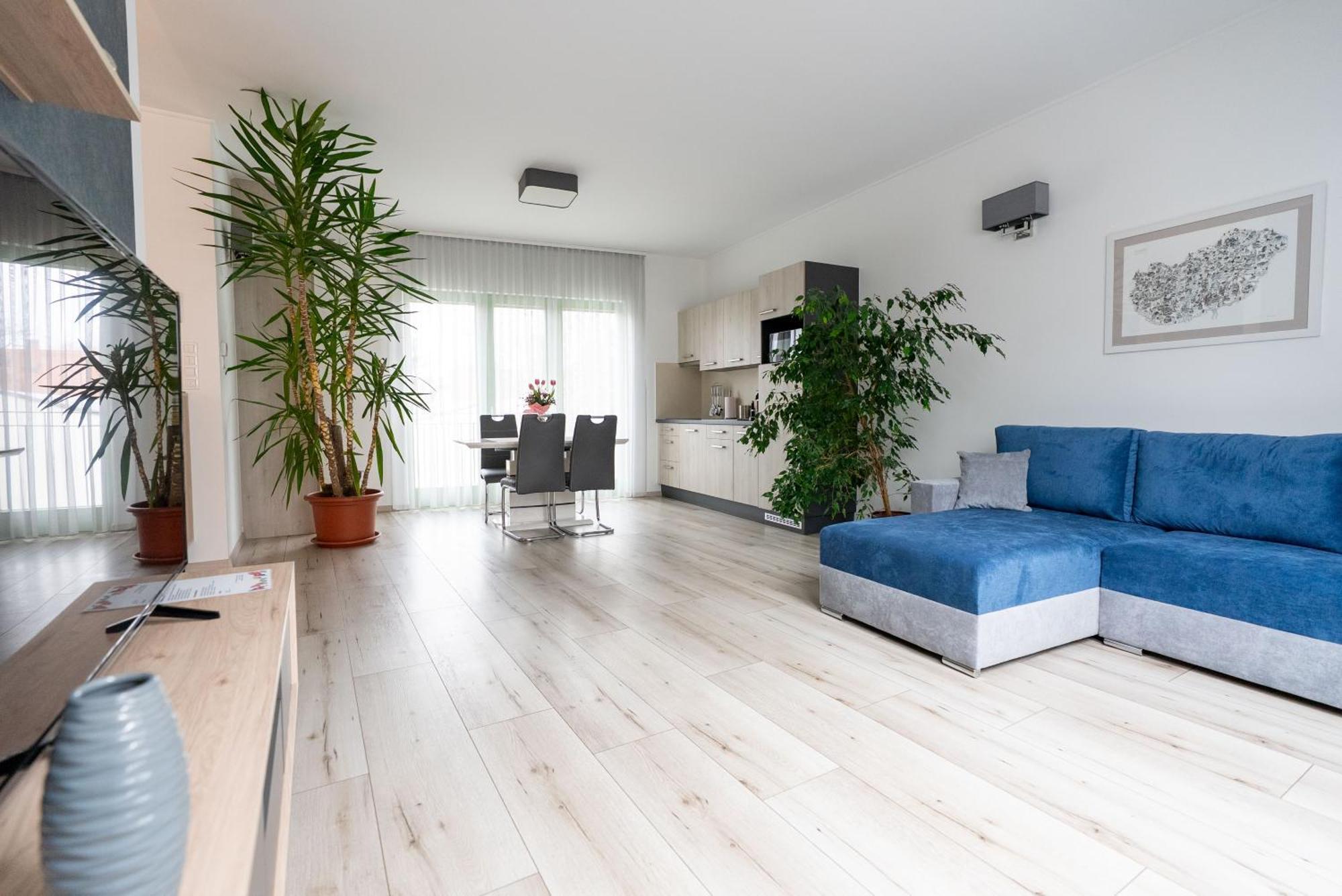 Jokai Apartman Dunafoldvar Extérieur photo