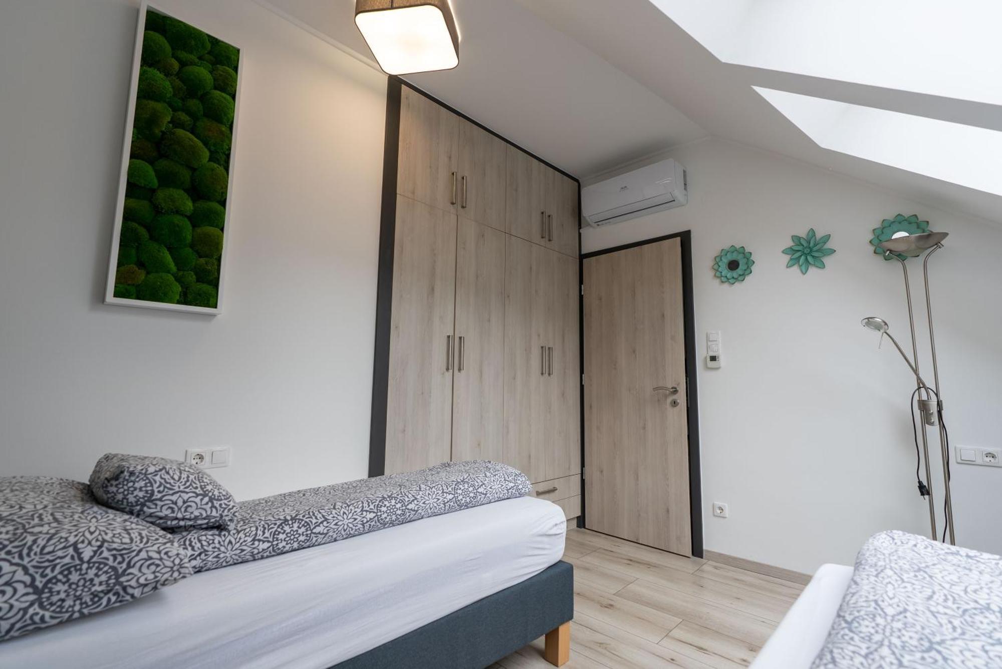 Jokai Apartman Dunafoldvar Extérieur photo