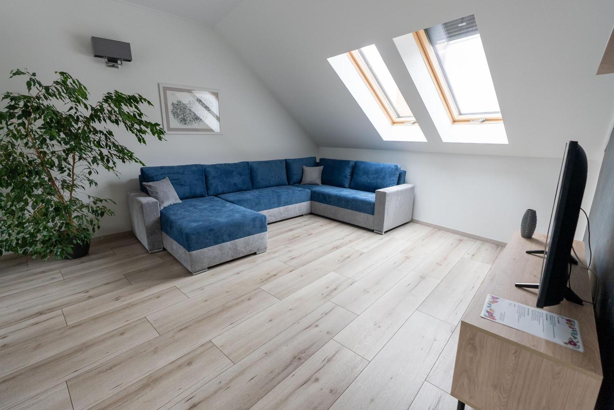Jokai Apartman Dunafoldvar Extérieur photo