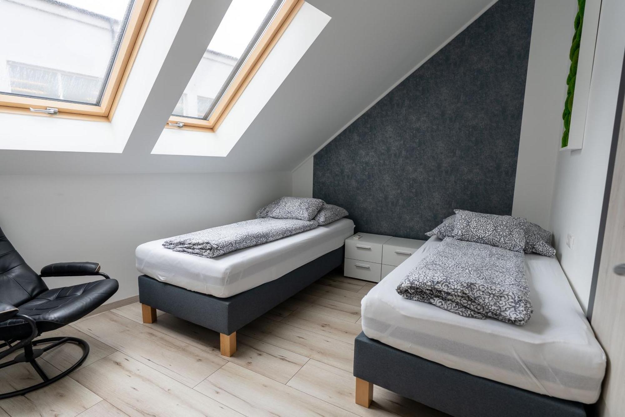 Jokai Apartman Dunafoldvar Extérieur photo